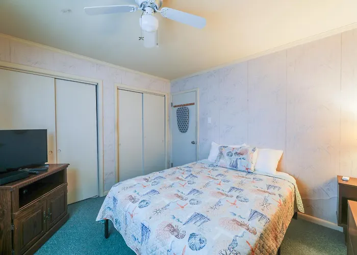 Walk To & Boardwalk! Coastal Ocean Holiday home Ocean City